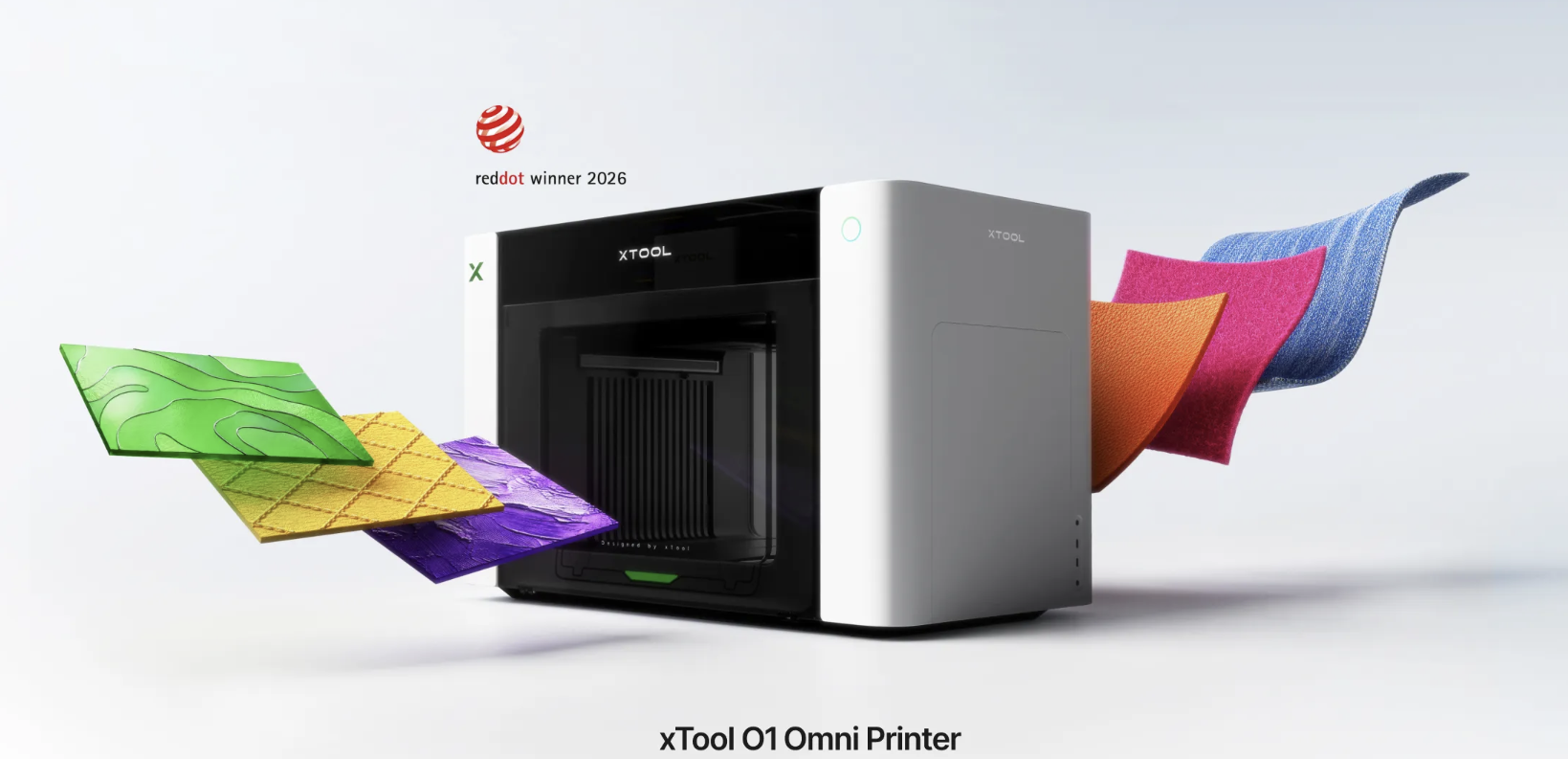 xTool O1 Omni desktop UV printer